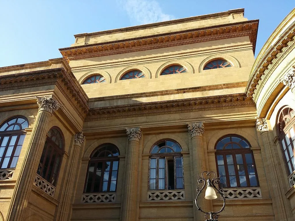 Residenza Di Maggio Palermo Bed & Breakfast